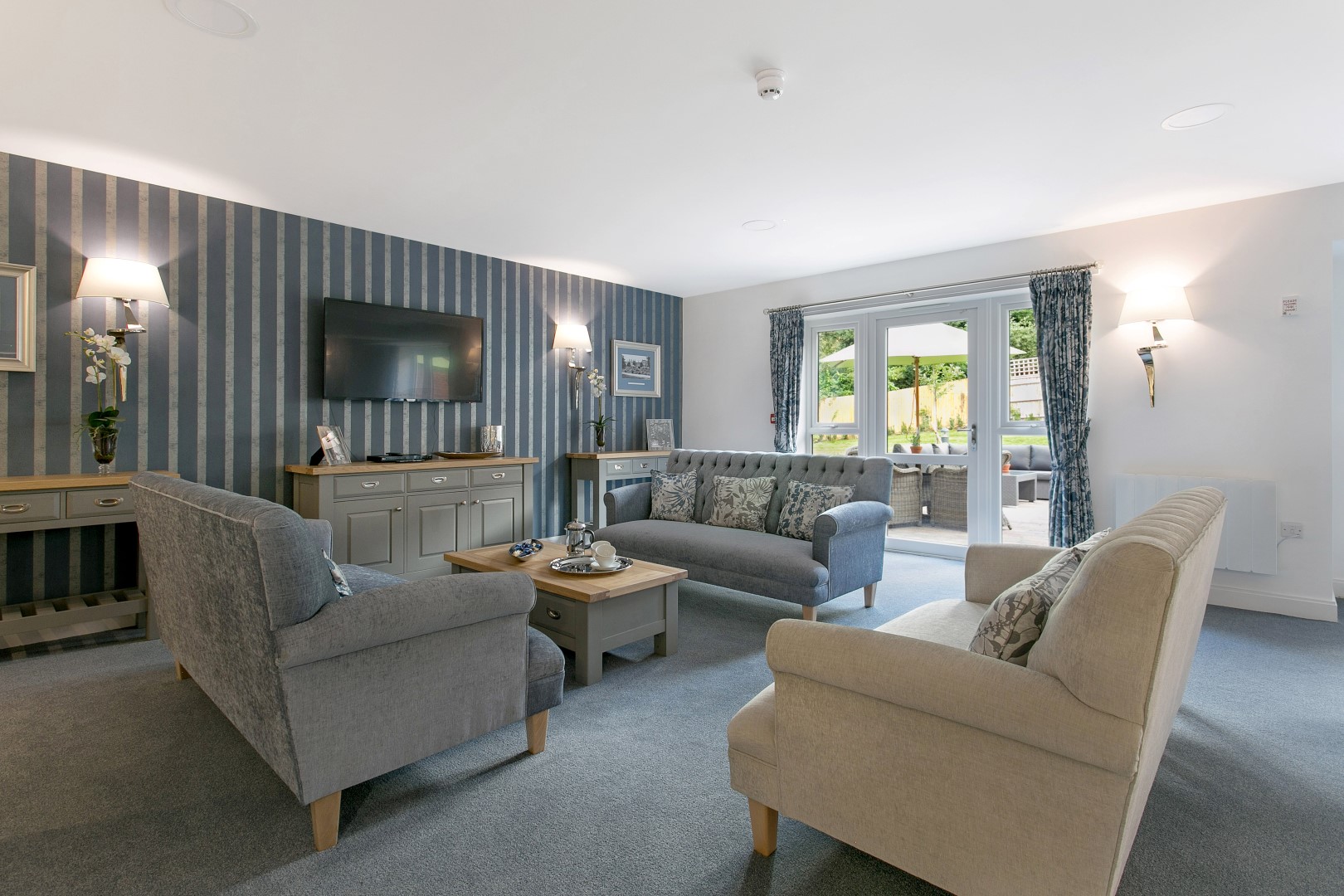 Birch Place homeowners' lounge